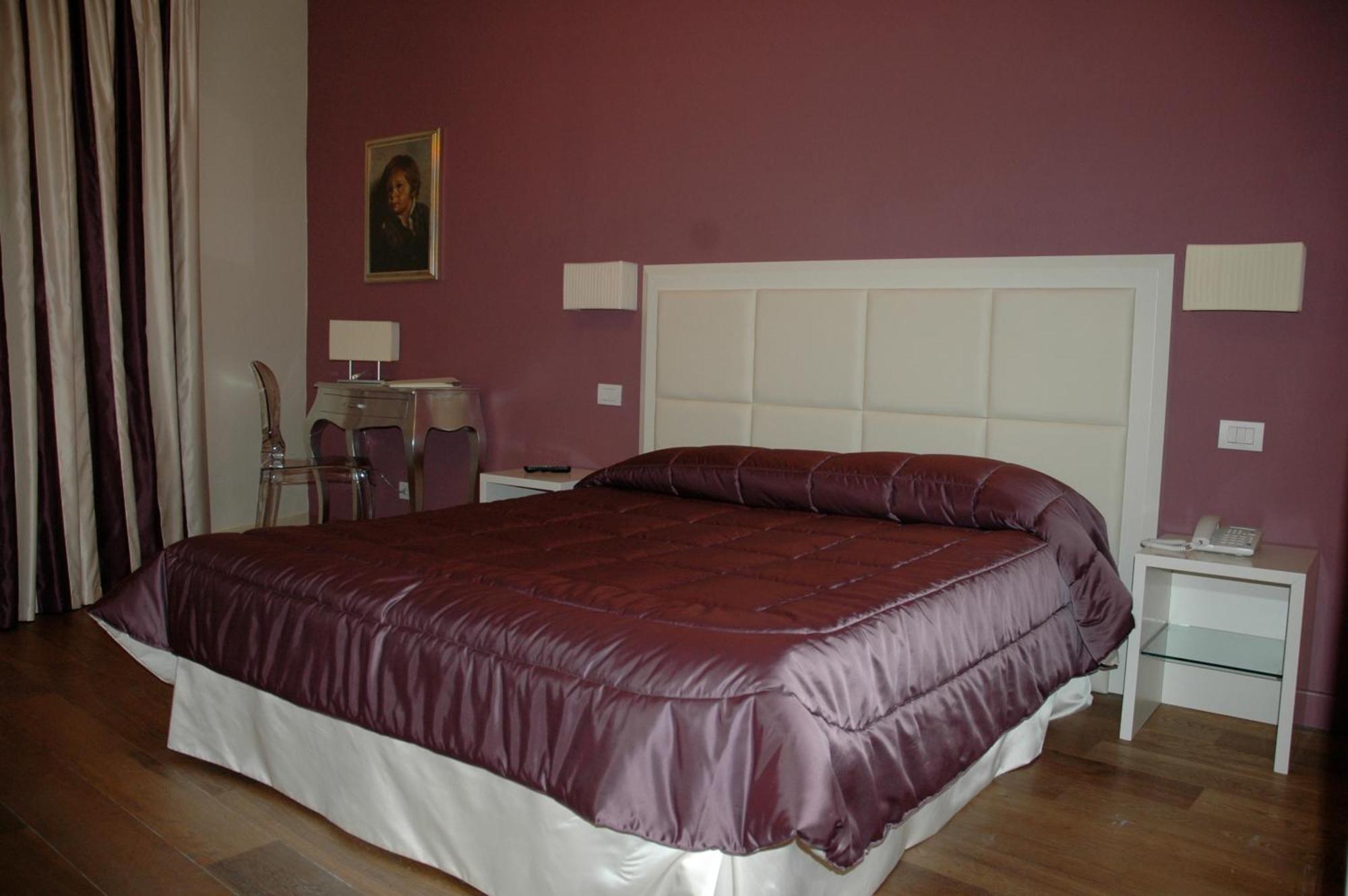 Oro Rosso Hotel Ristorante Montefalco Zewnętrze zdjęcie